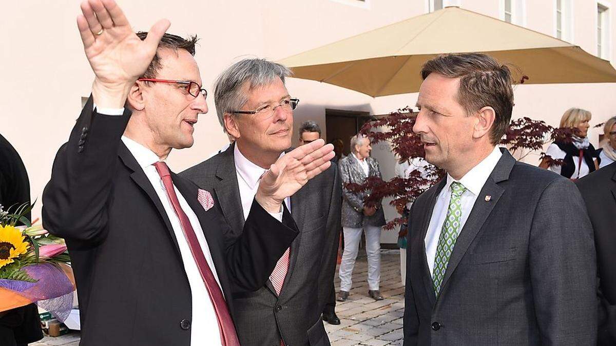 Festival-Ausweitung im Visier: CS-Intendant Holger Bleck mit Landeshauptmann Peter Kaiser und Landesrat Christian Benger