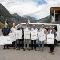 Von links: Peter Ebner (Bürgermeister Stall), Josef Dullnig (erster Vizebürgermeister Winklern), Peter Suntinger (Bürgermeister Großkirchheim), Martin Lackner (Bürgermeister Heiligenblut), Josef Kerschbaumer (Bürgermeister Rangersdorf), Landesrat Sebastian Schuschnig und Richard Unterreiner (Bürgermeister Mörtschach)
