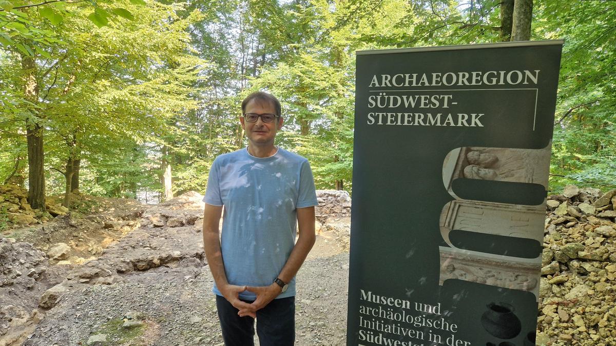 Christoph Gutjahr leitet die Ausgrabungen am Schlossberg 