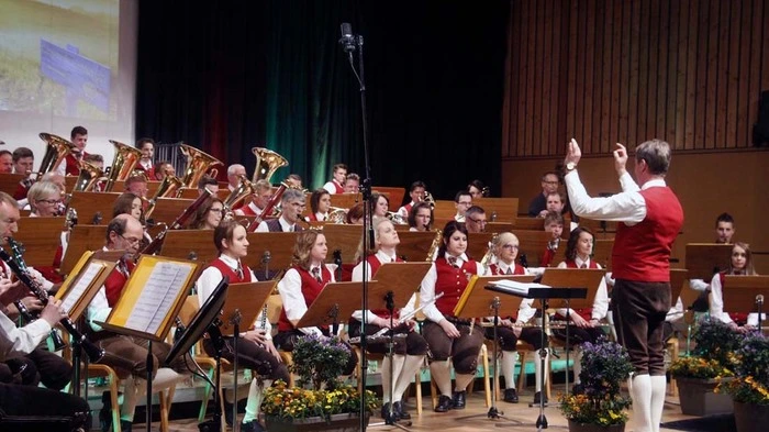 Für besondere Verdienste um das Kulturwesen in der Gemeinde Ottendorf an der Rittschein...