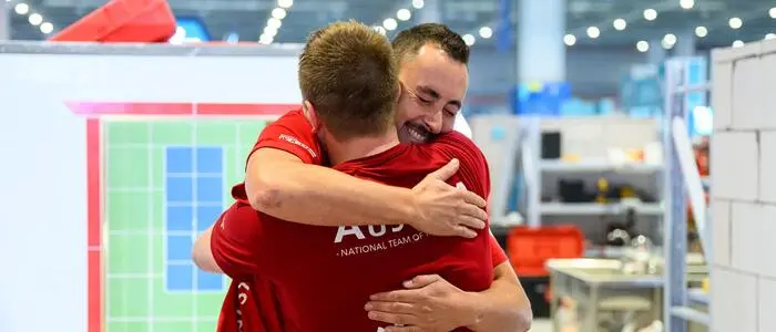 Andreas Stiegler und Teilnehmer Andreas Landl unmittelbar nach dem Schlusspfiff bei den World Skills 2026