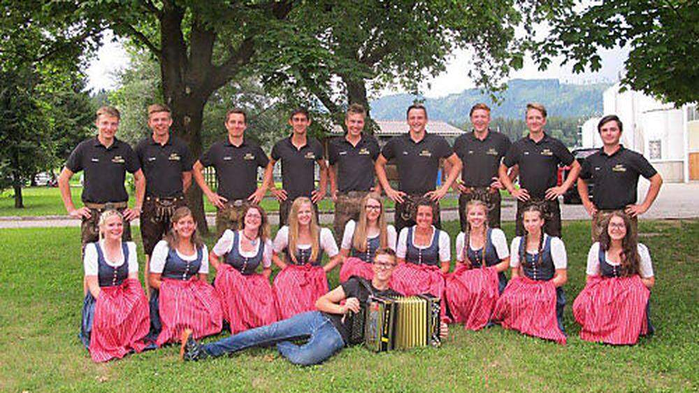 Die Volkstanzgruppe Goldbrunnhof stellt am Freitag den Tanz ein