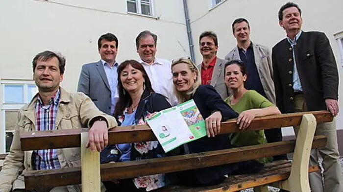 Von links: Klaus Penz, Gerhard Oswald, Ulrike Hofmeister, Edwin Storfer, Waltraud Müller-Domnig, Claus Marx, Alexandra Eberhard, Klaus Kügele und Wolfgang Müller