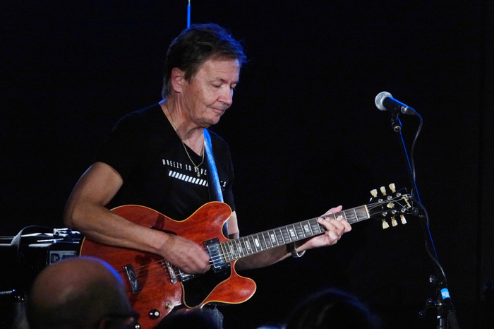 ...und Hans Wilding begeisterten mit Hits aus den 60er, 70er und 80er Jahren.