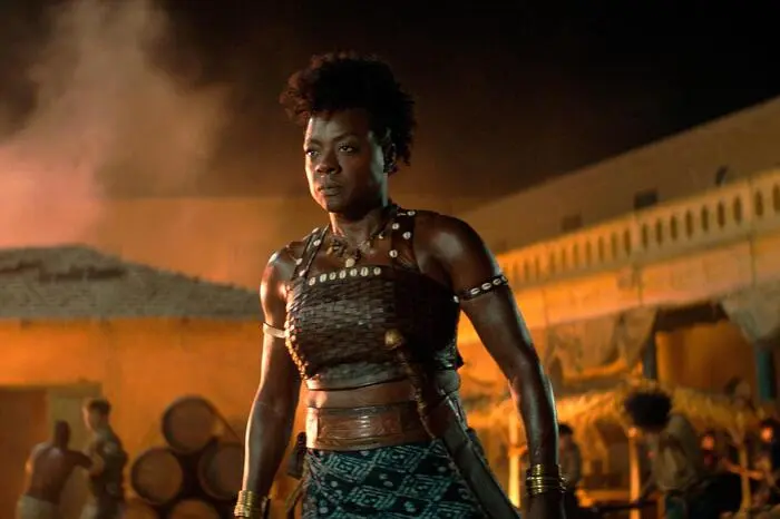 Ein Historien-Epos über eine afrikanische Kriegerin: Gina Prince-Bythewoods Film mit der großartigen Oscarpreisträgerin Viola Davis ist viel mehr als antikolonialistische Wiedergutmachung. Es ist ein spannend-mitreißender Film. Eine ausführliche Kritik lesen Sie hier.