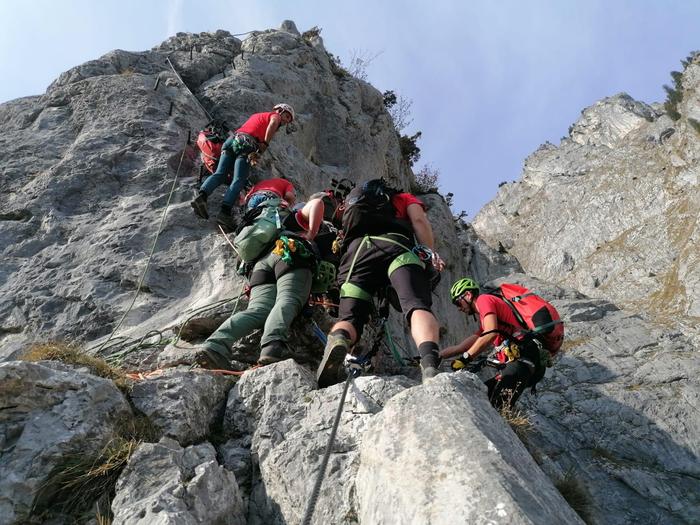 Bergretter sind in jeder alpinen Lage im Einsatz