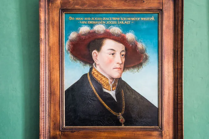 Moritz Welzer von Eberstein ließ die Burg zu einem Renaissanceschloss umbauen.