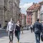 Coronakrise, Schutzmaske,MNS, Touristen, Herrengasse, Graz am 11.05.2020