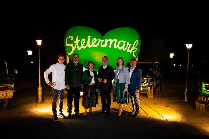 Starkoch und Botschafter mit Herz Heinz Reitbauer, Kurt Maier (IV-Präsident), Umweltlandesrätin Ursula Lackner, Landeshauptmann Christopher Drexler, Wirtschafts- und Tourismuslandesrätin Barbara Eibinger-Miedl und STG-GF Michael Feiertag
 