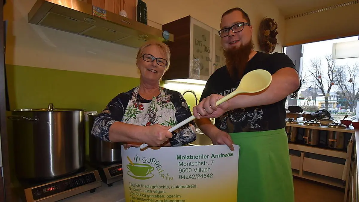 Johanna und Andreas Molzbichler tauschen die Aufgaben