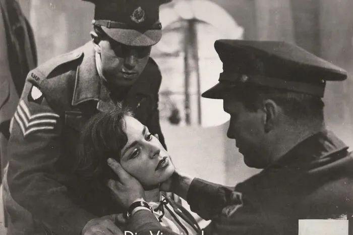 Die weibliche Hauptrolle spielte Viveca Lindfors, die neben Greta Garbo und Ingrid Bergman zu den bekanntesten Schauspielerinnen Schwedens zählt, auch wenn sie nie denselben Starstatus einnahm. 