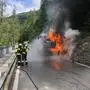 Der Bagger ging in Flammen auf