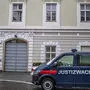 Der 23-jährige Beschuldigte wurde in die Justizanstalt Klagenfurt gebracht