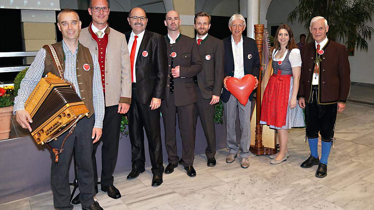 Christian Brugger, Willi Granig, Jokej Logar, Martin Moser, Bernhard Wolfsgruber, Viktor Plank, Stephanie Macheiner und Helmut Wulz 