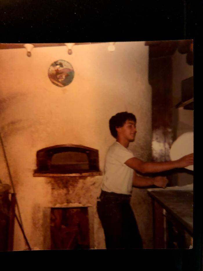 Bereits mit dreizehn Jahren stand der Neapolitaner am Pizzaofen