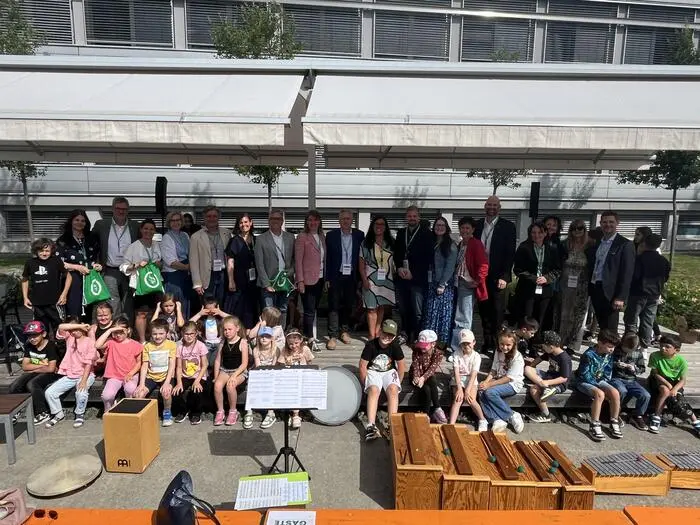 Viele Ehrengäste waren vor Ort