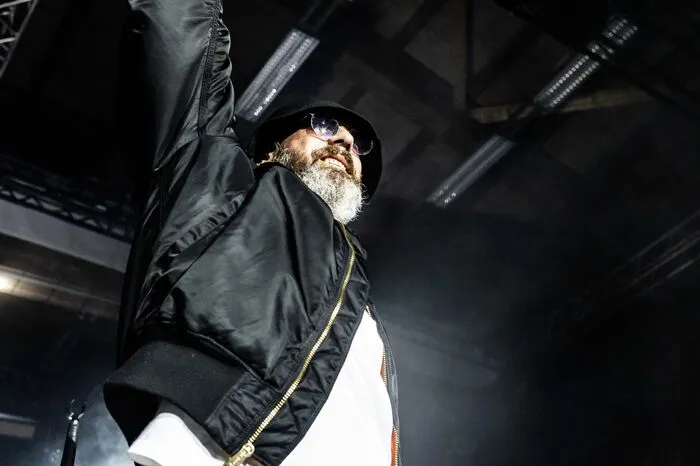 Der Berliner Rapper geizte bei seinem Auftritt weder mit Lautstärke noch mit dröhnendem Bass.