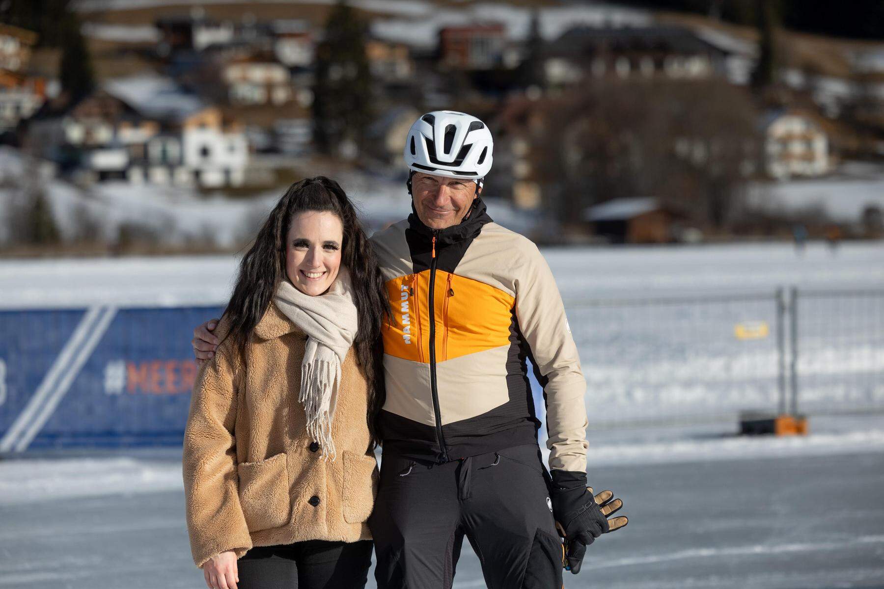 Eisschnelllauf am Weißensee | Redakteurin wagt bei Elf-Städte-Tour den „eisigen“ Selbstversuch