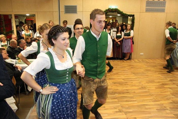 Die Leiterin Isabella Zeiler und Obmann Matthäus Edegger durften gut 800 Gäste begrüßen.