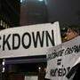 In Den Haag wurde gegen den bevorstehenden Lockdown protestiert: vergebens