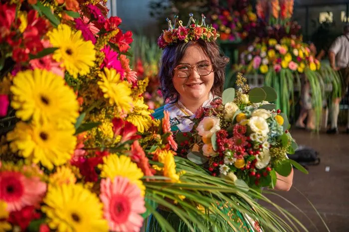 Blumenkönigin Julia II. krönte die Siegerinnen und Sieger