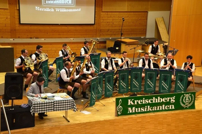 Erstmals mit den Kreischberg-Musikanten auf der Bühne waren Peter Oberreiter und Gernot Trausnitzer.