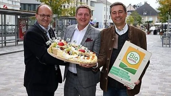 Petschar, Albel und Kreschischnig (von links) sind bereit