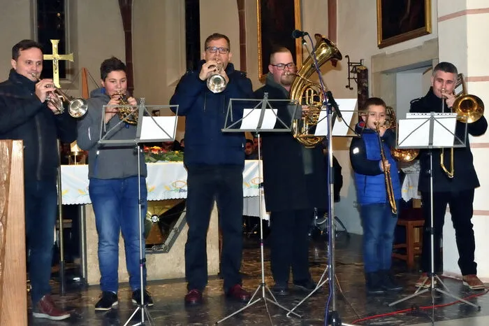 Die Musikschule stimmte in den Advent ein.