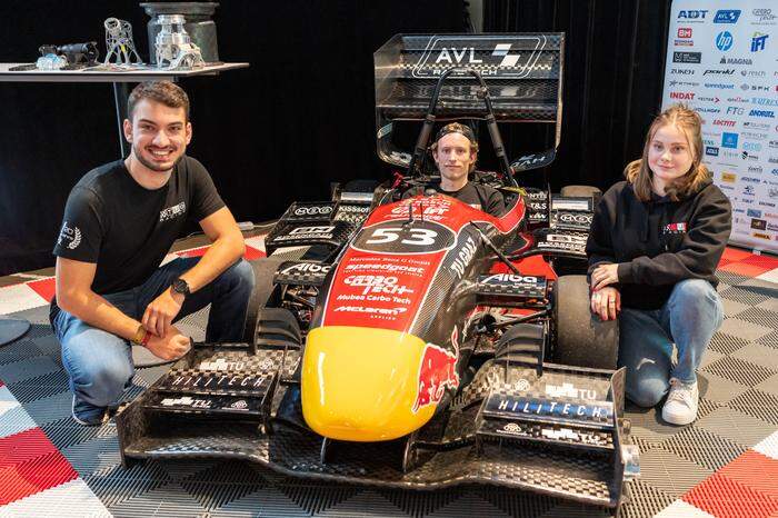 Die Technische Universität Graz stellte sich beim „Level Uptech“ unter anderem mit ihrem Racing Team vor