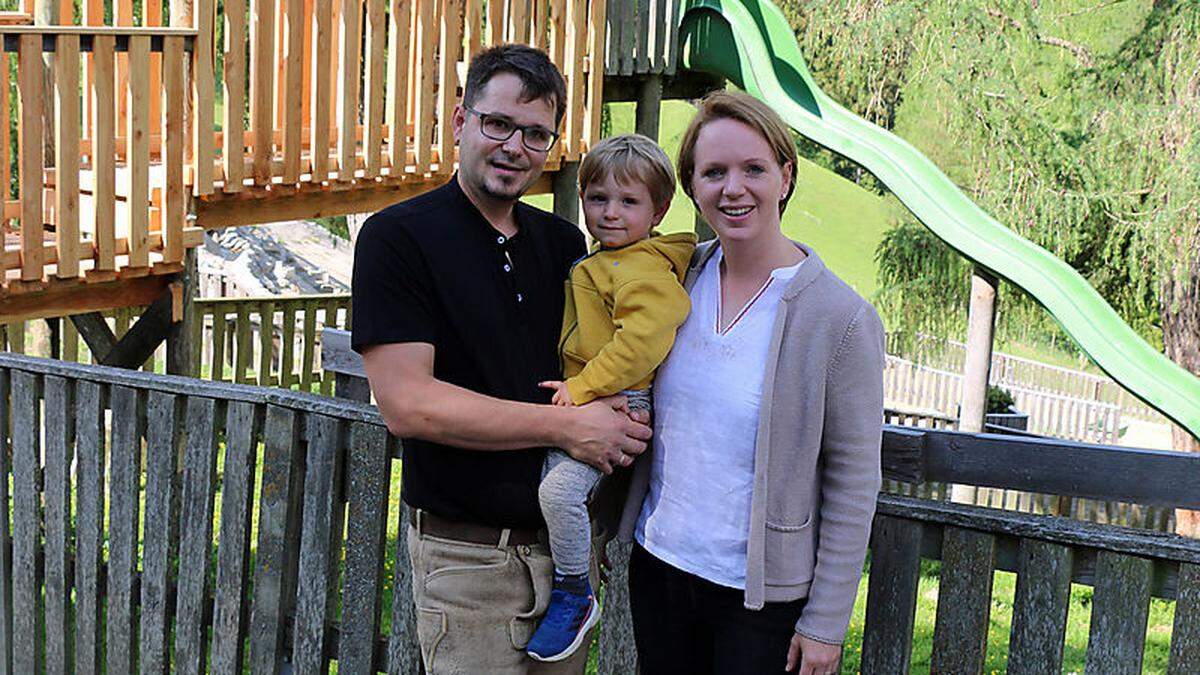 Angelika und Erhard Pretterhofer mit Sohn