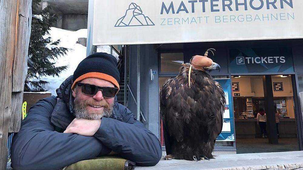Franz Schüttelkopf war mit seinen Adlern für Filmaufnahmen in der Schweiz