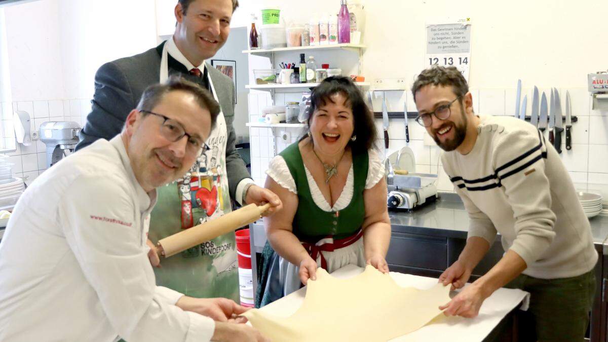 Christian Übeleis (Küchenchef), Franz Mayr-Melnhof-Saurau (Landesjägermeister und Unternehmer), Renate Zierler und Mario Edler (SOS-Kinderdorf)