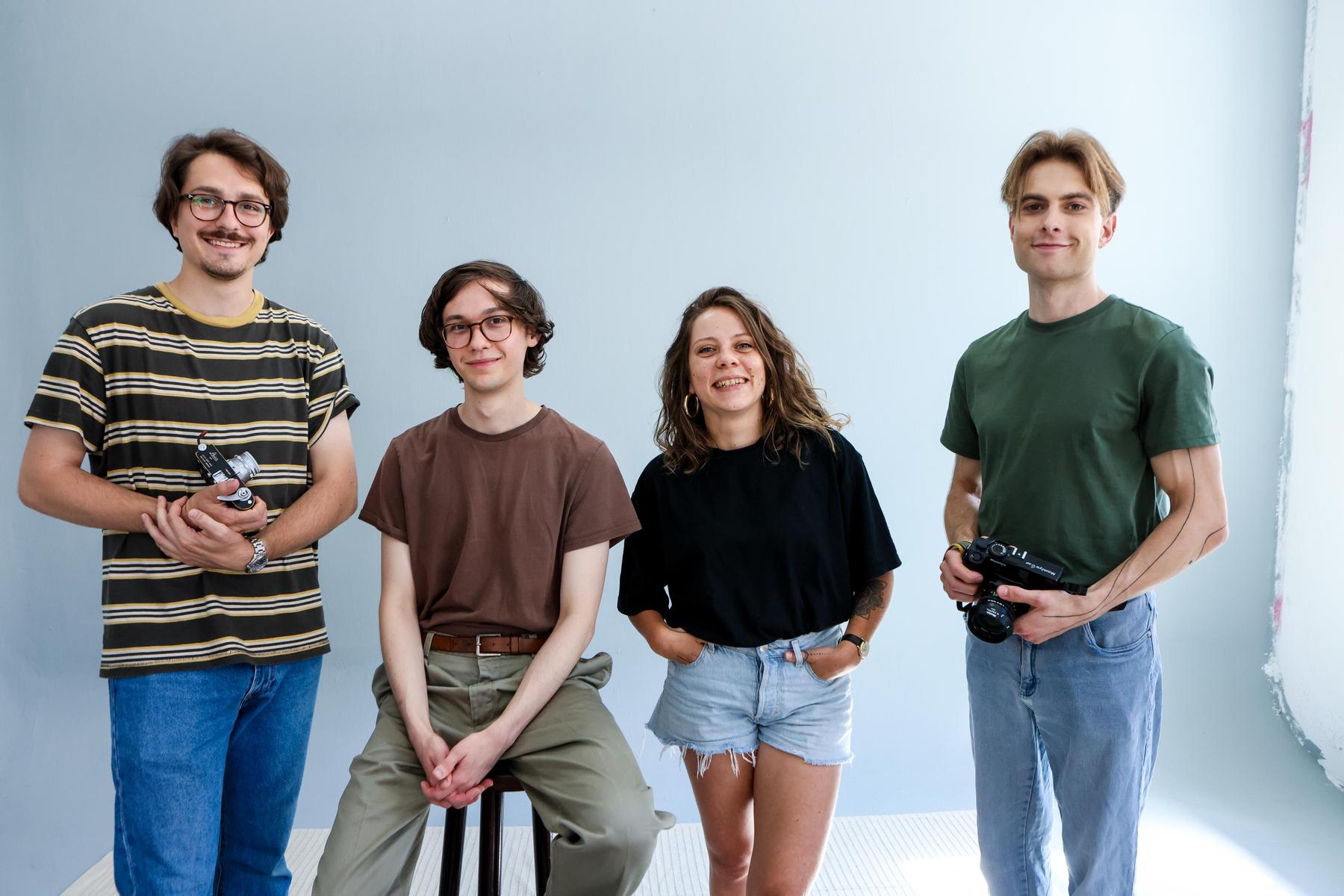 „Blendpunkt Lab“: Grazer Jungunternehmer feiern mit Retrotrend Analogfotografie Erfolge