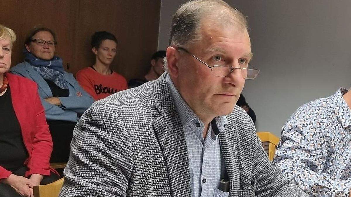 Bürgermeister Raimund Steiner teilte Lokalbetreiber mit, dass Veranstaltung zu melden sei