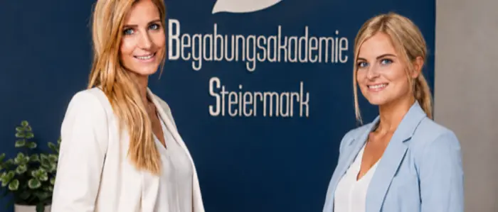 Anna Pongratz und Lisa Glück-Steiner haben die Begabungsakademie vor zehn Jahren gegründet