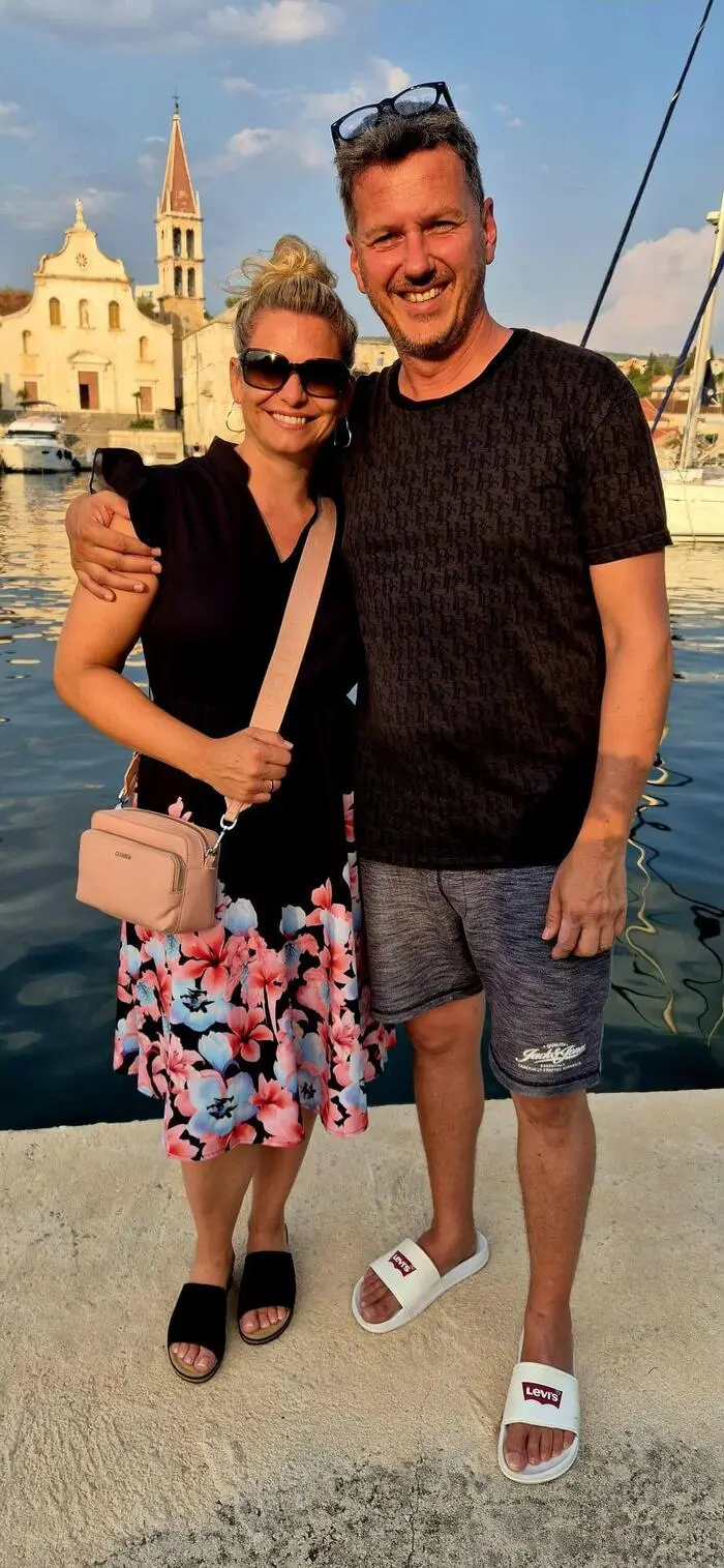 Daniel und Sandra Fellner zieht es mit der Familie im Sommer wieder ans Meer