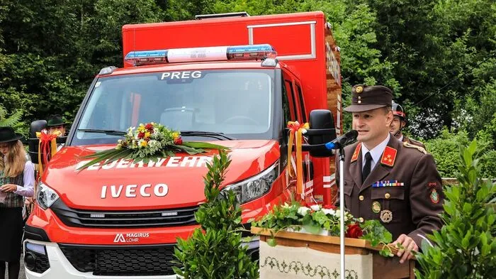 Über ein neues Fahrzeug freut man sich bei der Feuerwehr Preg.