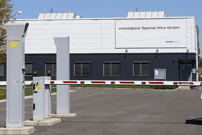 Das Unternehmen Voestalpine Special Wire GmbH in Fürstenfeld baut Mitarbeiter ab. Durch eine Spezialisierung will man den Sitz dennoch sichern.  