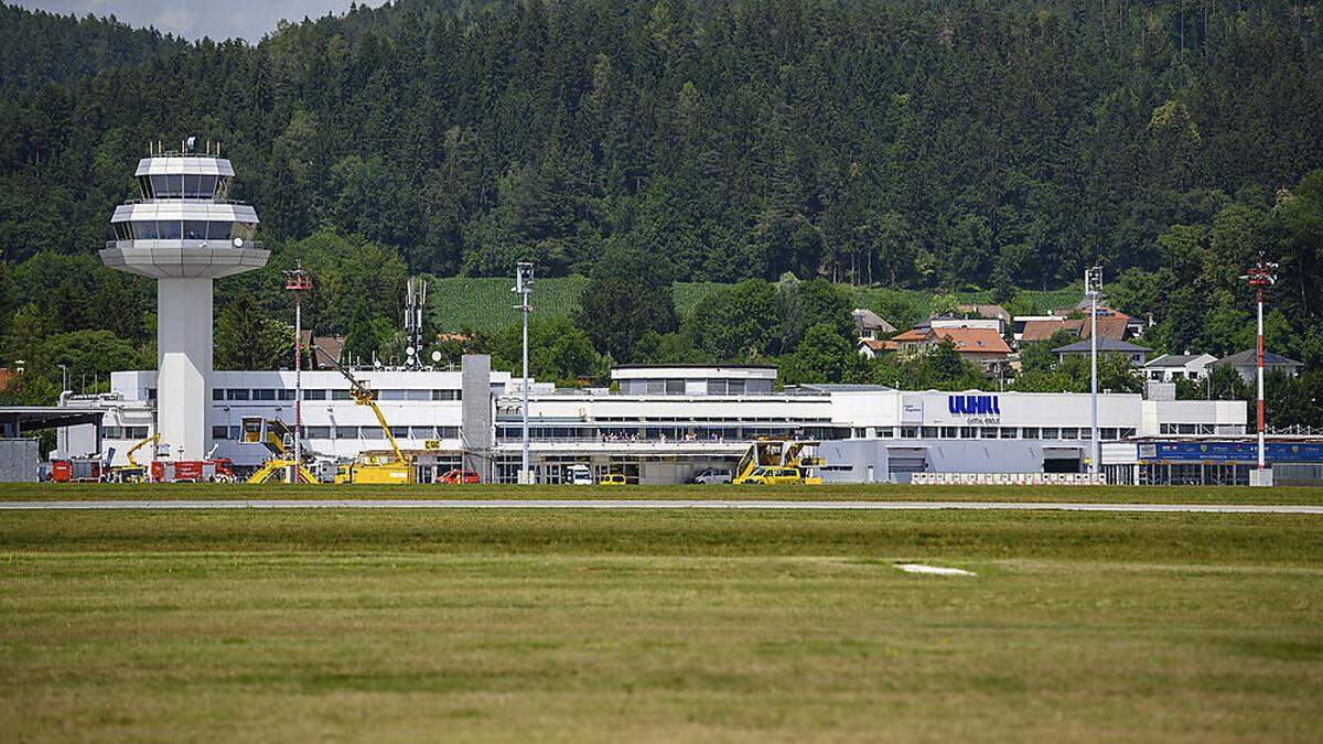 Streit um den Klagenfurter Flughafen geht weiter