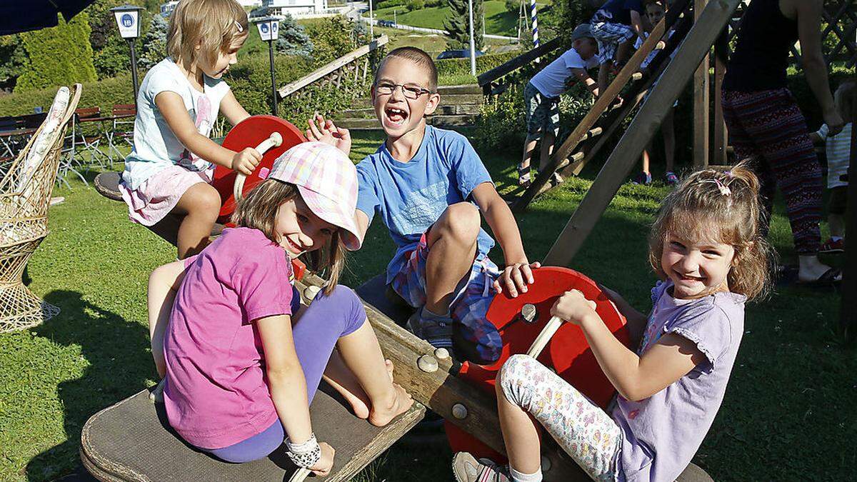 Mit dem Urlaub am Wörthersee wird den Kindern ein Lächeln ins Gesicht gezaubert