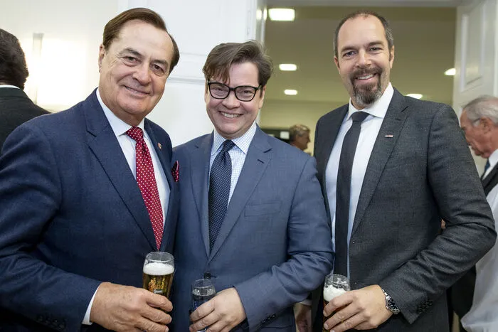 Rudi Roth, IV-Generalsekretär Christoph Neumayer und WKO-Vizepräsident Jürgen Roth