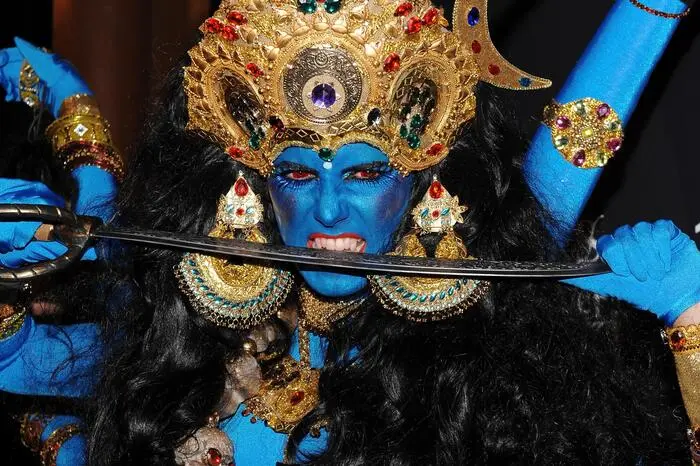 2008 posierte Klum als Hindu-Göttin Kali (Göttin des Todes und der Zerstörung). 