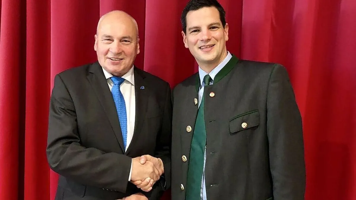 Willibald Ebner (l.) mit Hannes Amesbauer