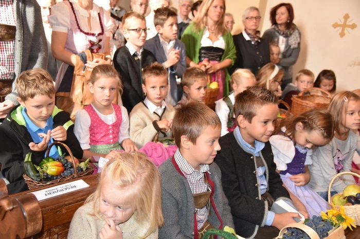 Für die musikalische Unterhaltung sorgten die Marktmusikkapelle Bad Waltersdorf, „Feuer und Eis“ sowie diverse Kleingruppen.