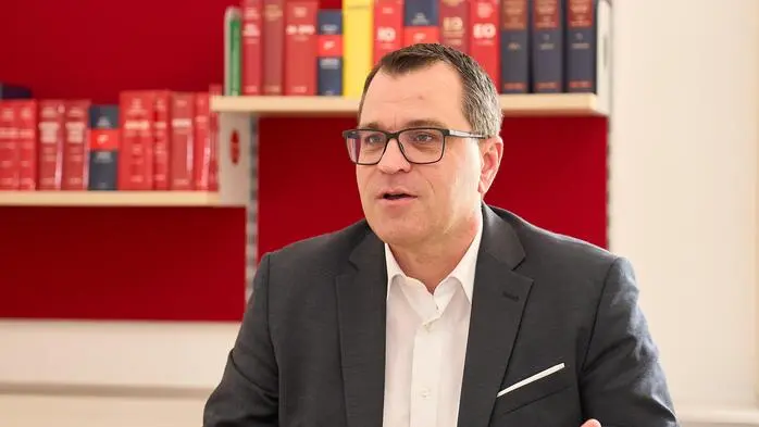 Gernot Kanduth ist Richter am Oberlandesgericht Graz
und seit 2023 Präsident der Vereinigung der österreichischen Richterinnen und Richter