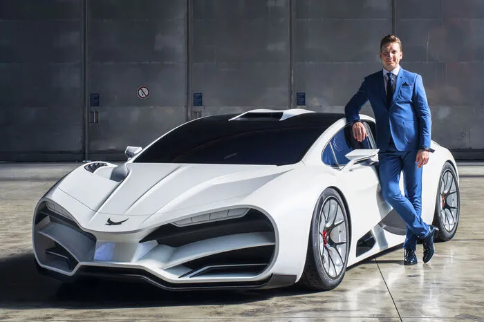 Die Rede ist vom Milan Red und der Vision von Markus Fux, CEO von Milan Automotive, das Können österreichischer Unternehmen auf die Straßen dieser Welt zu bringen.