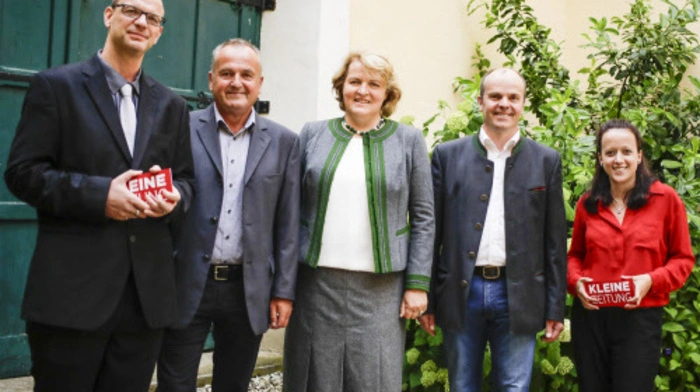 Die Kleine Zeitungsredakteure Hannes Steinmetz und Simone Dragy führten die Diskussion