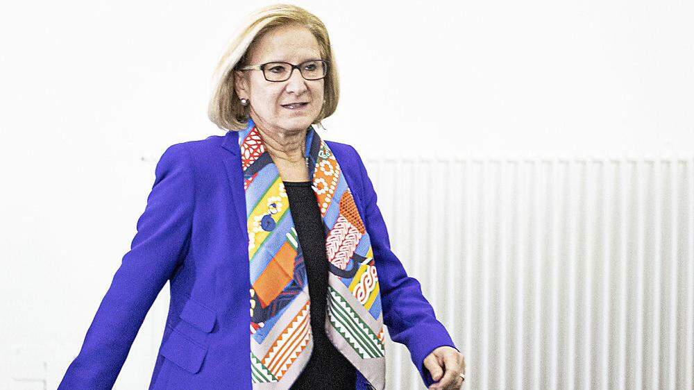 Johanna Mikl-Leitner auf dem Weg in den U-Ausschuss