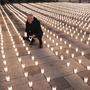 Caritas-Präsident Michael Landau im Rahmen eines stillen Gedenkens an jene Menschen, die in Österreich bereits an Corona verstorben sind, am Stephansplatz in der Wiener Innenstadt