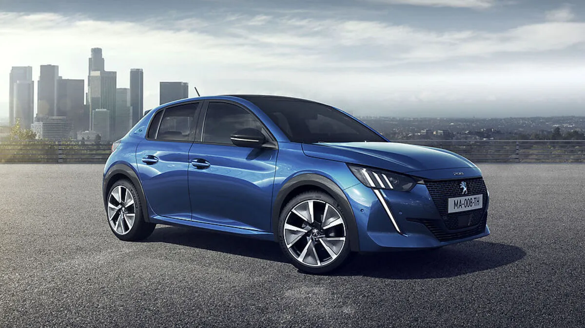 Der kleine Peugeot kommt auch elektrisch als e-208